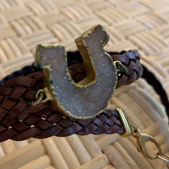 Shimmery Stalagmite Horseshoe Wrap Bracelet - Picture 3 of 7